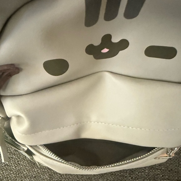 NWT Pusheen Mini Backpack Purse Gray Winking Cat 2018 Faux Leather New With Tags - Picture 6 of 11